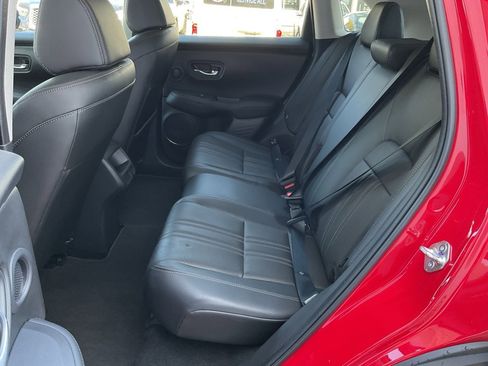 Used 2025 Honda HR-V EX-L image 15