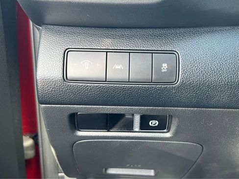 Used 2021 Hyundai Santa Fe SEL w/ Cargo Package image 31