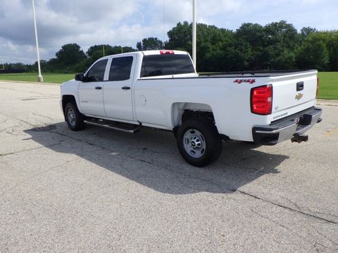 Used 2018 Chevrolet Silverado 2500 W/T w/ WT Fleet Convenience Package AWD/4WD image 3