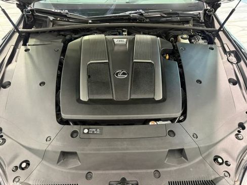 Used 2021 Lexus LS 500 w/ Interior Upgrade Package RWD image 38