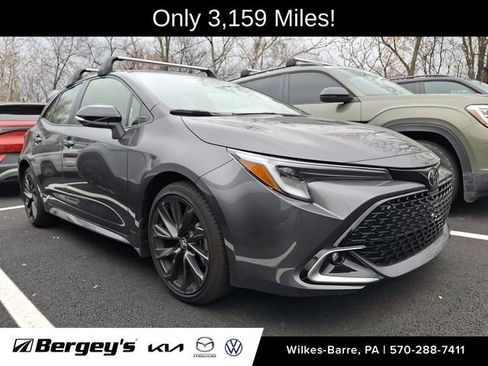 Used 2025 Toyota Corolla XSE image 1