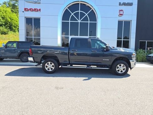 Used 2026 RAM 2500 Big Horn AWD/4WD image 8