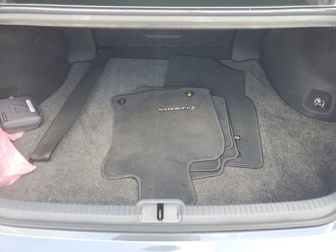 Used 2023 Lexus ES 350 w/ Premium Package image 8