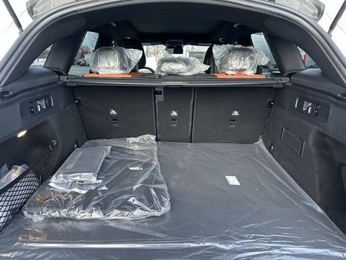 New 2026 Mercedes-Benz GLC 300 4MATIC image 10