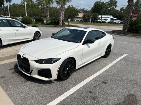 Used 2025 BMW M440i Coupe w/ Premium Package RWD image 1