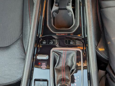 Used 2024 Jeep Compass Trailhawk image 24