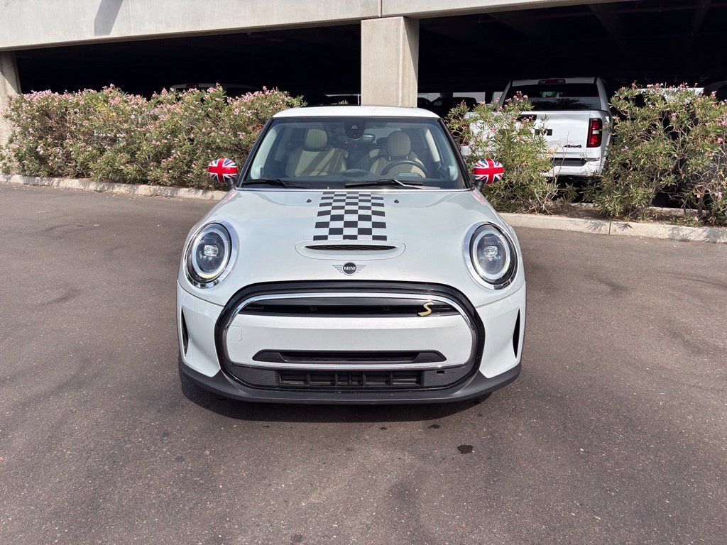 Used 2023 MINI Cooper SE FWD image 3