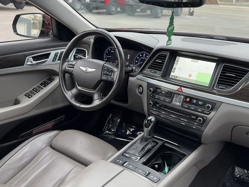 Used 2015 Hyundai Genesis 3.8 w/ Option Group 03 image 34