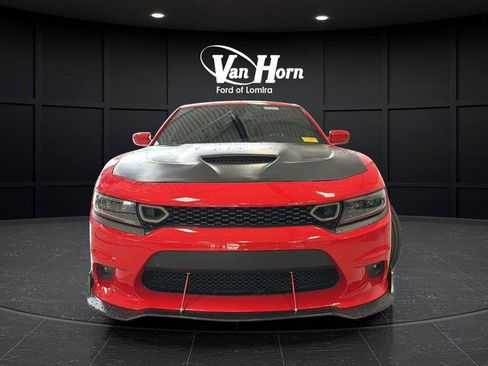 Used 2022 Dodge Charger R/T RWD image 2