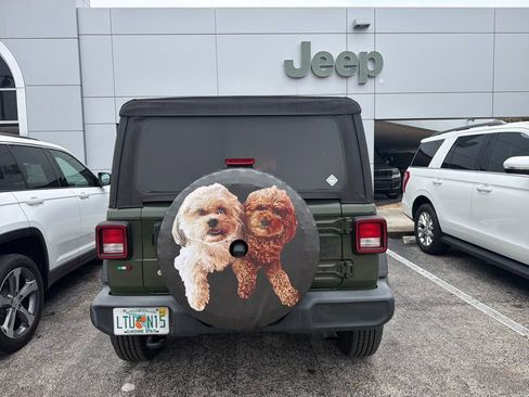 Used 2020 Jeep Wrangler Unlimited Sport image 13