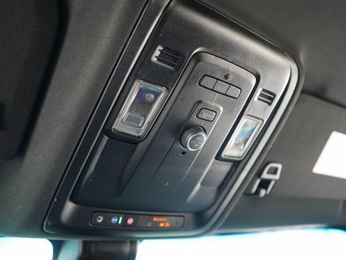 Used 2021 GMC Yukon SLT RWD image 11