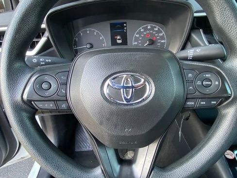 Used 2024 Toyota Corolla LE image 17