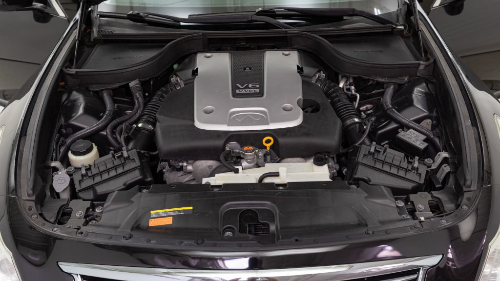 Used 2013 INFINITI G37 x Sedan w/ Premium Pkg AWD/4WD image 39