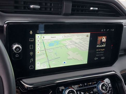 Certified 2023 GMC Sierra 1500 AT4 w/ AT4 Premium Package image 16