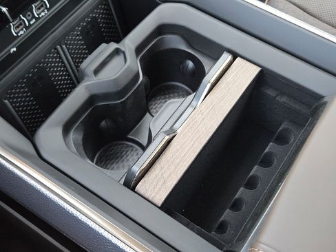 New 2026 RAM 2500 Limited image 18