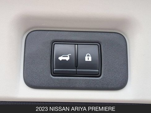 Used 2023 Nissan Ariya FWD image 26