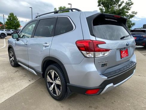 Used 2021 Subaru Forester Touring AWD/4WD image 3