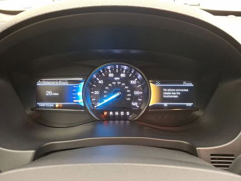 Used 2017 Ford Explorer Limited image 13