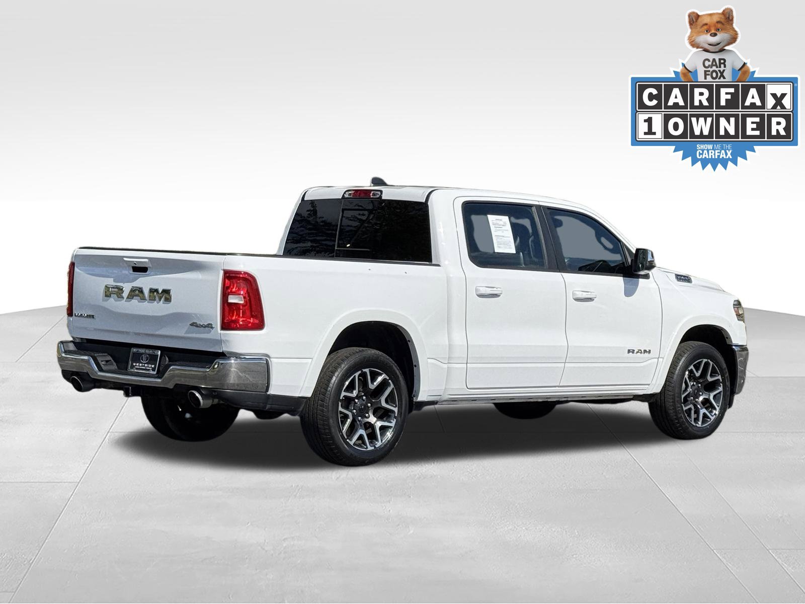 Used 2025 RAM 1500 Laramie AWD/4WD image 4