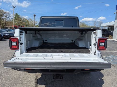 Used 2021 Jeep Gladiator Mojave w/ LED Lighting Group AWD/4WD image 43
