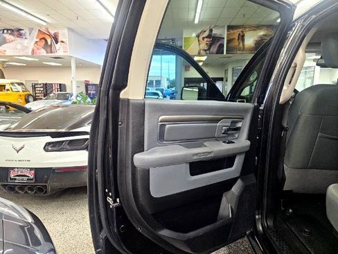 Used 2018 RAM 1500 Big Horn image 24