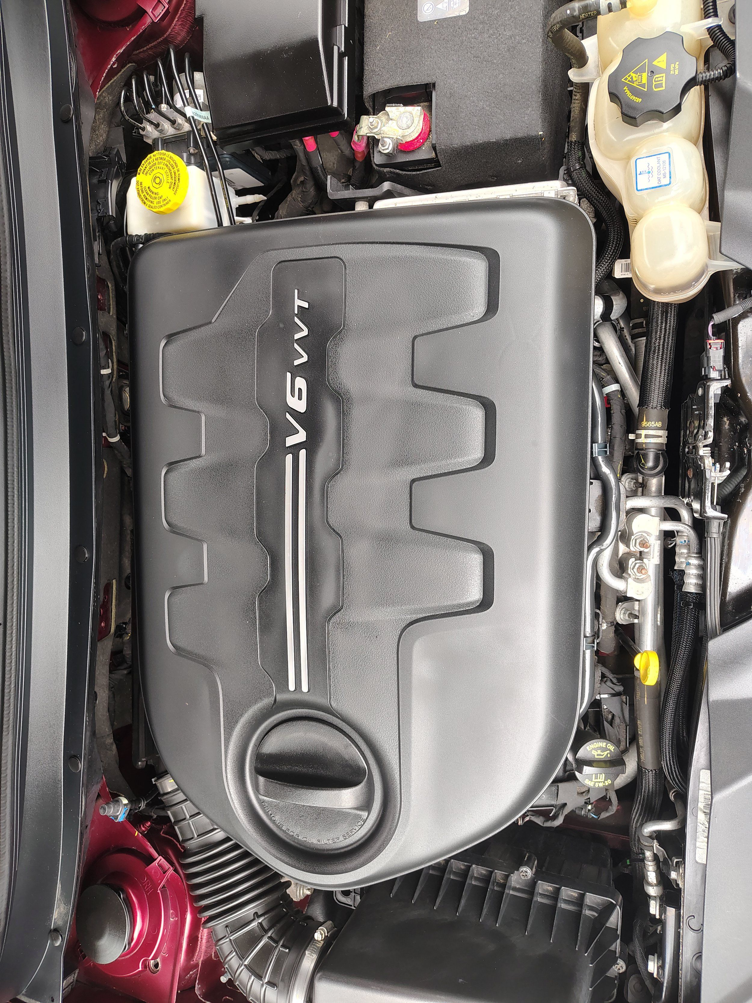 Used 2019 Jeep Cherokee Limited AWD/4WD image 16