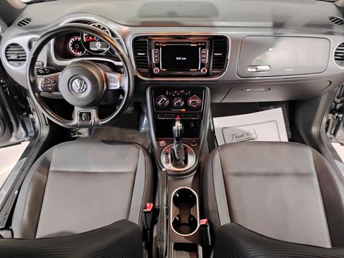 Used 2013 Volkswagen Beetle 2.5 image 18