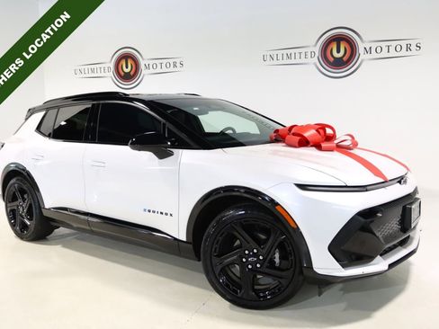 Used 2025 Chevrolet Equinox EV RS FWD image 1