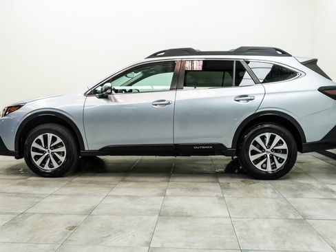 Used 2022 Subaru Outback Premium AWD/4WD image 7
