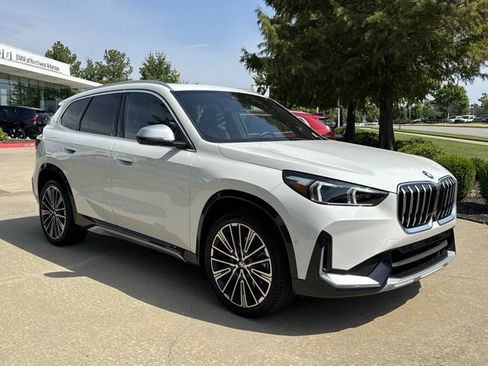 Used 2024 BMW X1 xDrive28i w/ Premium Package AWD/4WD image 6