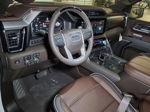 New 2026 GMC Sierra 1500 Denali AWD/4WD image 15