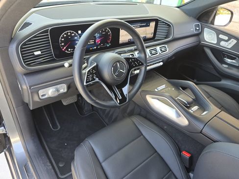 Used 2025 Mercedes-Benz GLE 450 4MATIC Coupe image 12