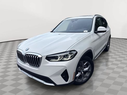 Used 2024 BMW X3 sDrive30i w/ Convenience Package RWD image 2