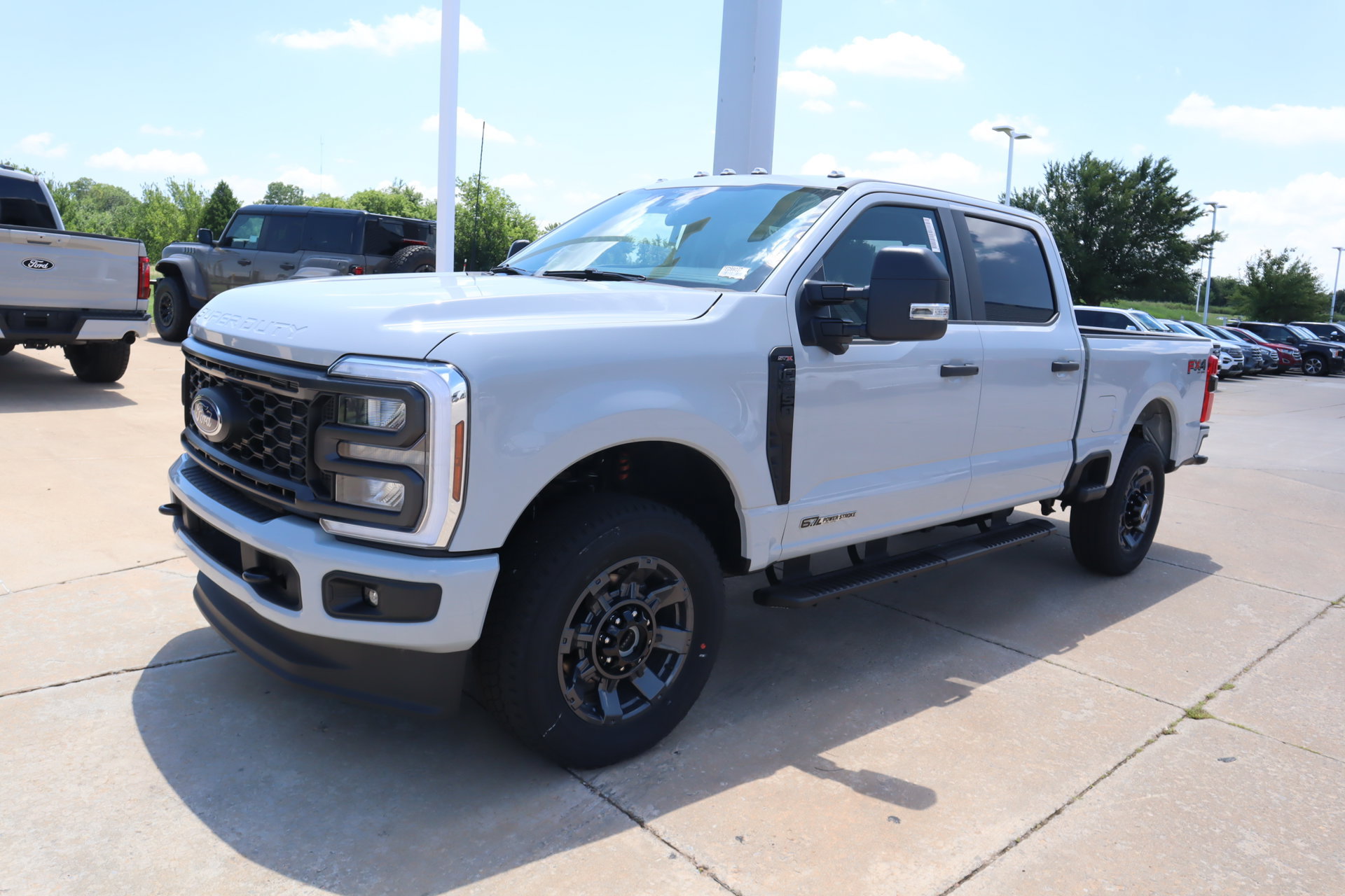 New 2026 Ford F250 XL w/ STX Appearance Package AWD/4WD image 9