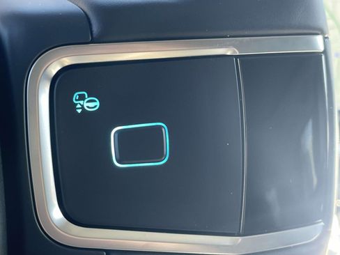 New 2026 Ford Expedition Platinum w/ Driver's Package image 16