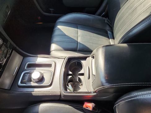 Used 2015 Chrysler 300 S w/ 300S Premium Group AWD/4WD image 11
