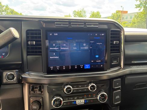 Used 2024 Ford F250 Lariat w/ Chrome Package AWD/4WD image 17