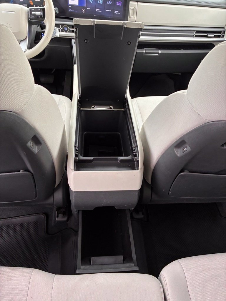Used 2024 Hyundai Santa Fe SE AWD/4WD image 19