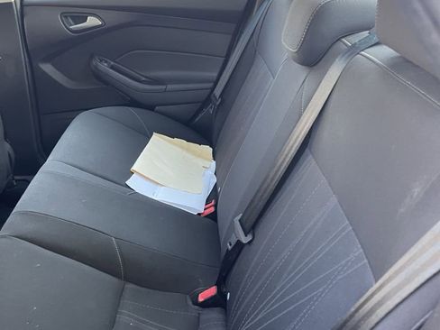 Used 2015 Ford Focus SE image 17