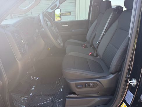 Used 2023 Chevrolet Silverado 2500 Custom w/ Custom Value Package AWD/4WD image 37