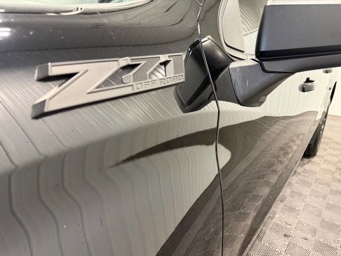 Used 2020 Chevrolet Silverado 1500 RST w/ Diesel Off-Road Package AWD/4WD image 42