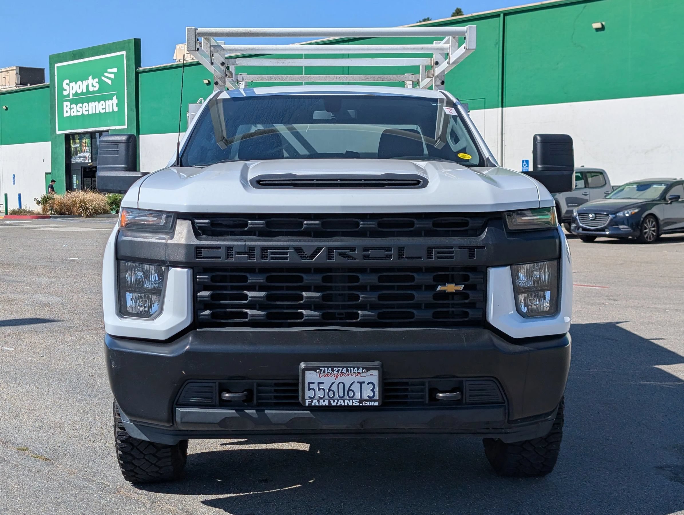 Used 2022 Chevrolet Silverado 3500 W/T RWD image 3