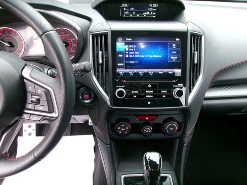 Used 2023 Subaru Impreza 2.0i Sport image 17