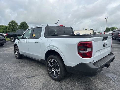 Certified 2025 Ford Maverick Lariat w/ 4K Tow Package AWD/4WD image 4