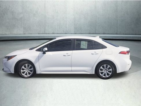Used 2024 Toyota Corolla LE FWD image 23