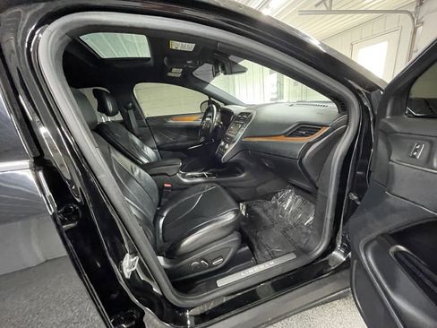 Used 2017 Lincoln MKC Reserve w/ Canadian Touring Package image 11