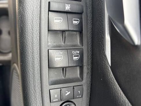 Used 2021 RAM 1500 Lone Star AWD/4WD image 35