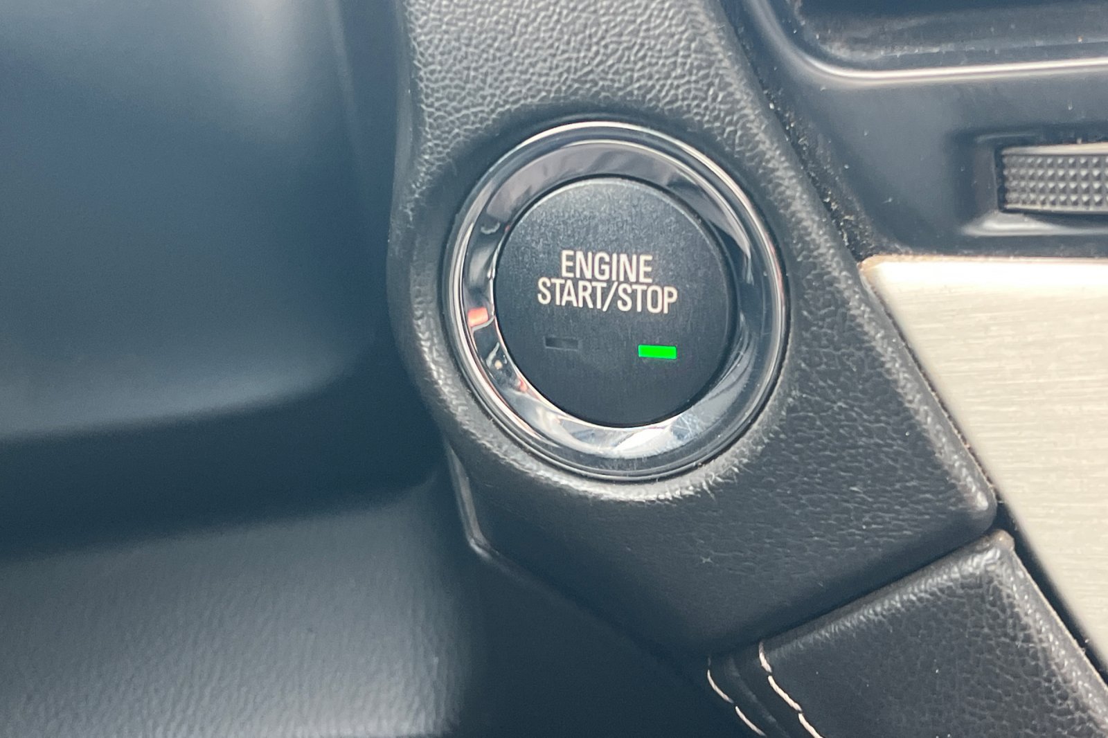 Used 2020 GMC Yukon SLT AWD/4WD image 24