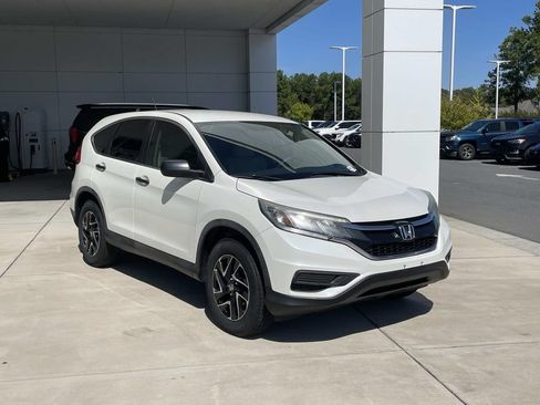 Used 2016 Honda CR-V SE image 6
