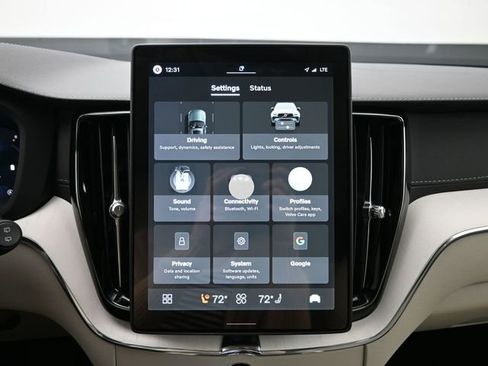 New 2026 Volvo XC60 B5 Ultra w/ Protection Package Premier image 16